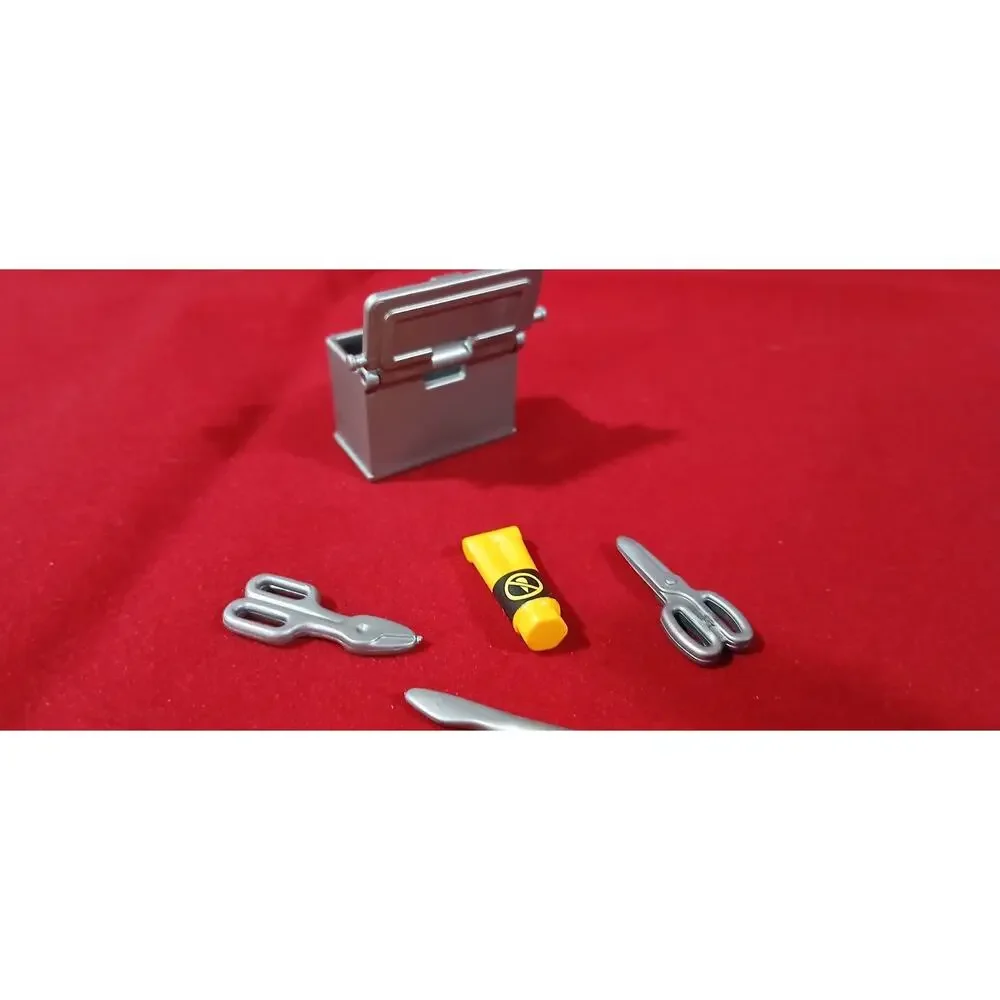 Playmobil Medical Kit Urgent Care Doctor Nurse Vet Clinic Hospital Clinic